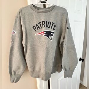 Nike NFL Equipment Patriots Pullover